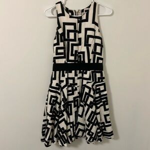 Milly black/white size 8 dress